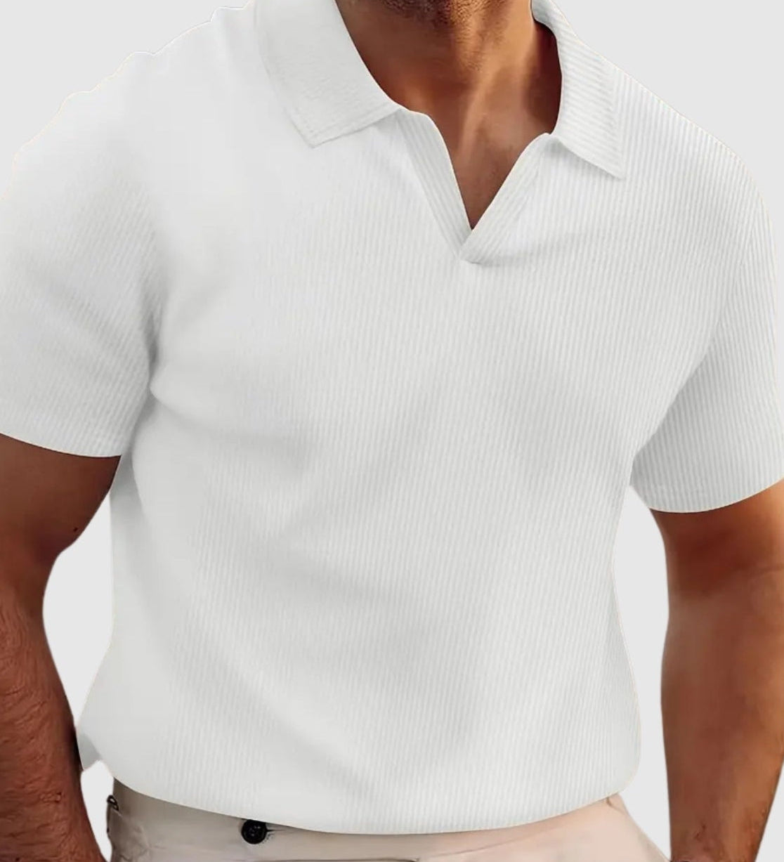 Sebestyén – V-nyakú ribana póló