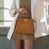 Márta – Elegáns Fonott Kézitáska