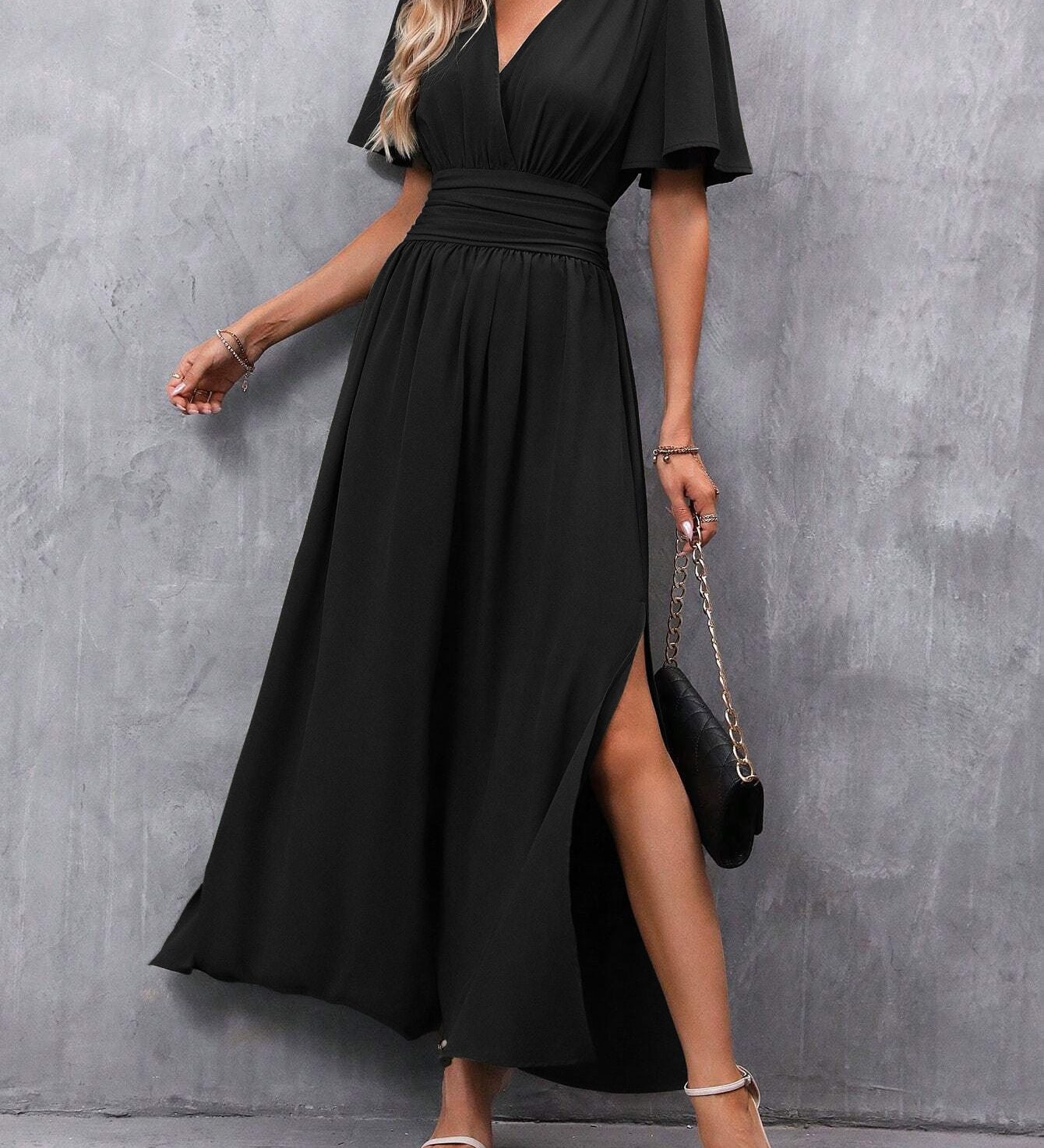 Laura - Elegáns fekete maxi ruha