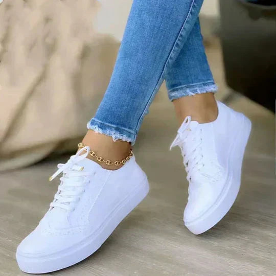 Ibolya - Női Sportcipő Fűzővel